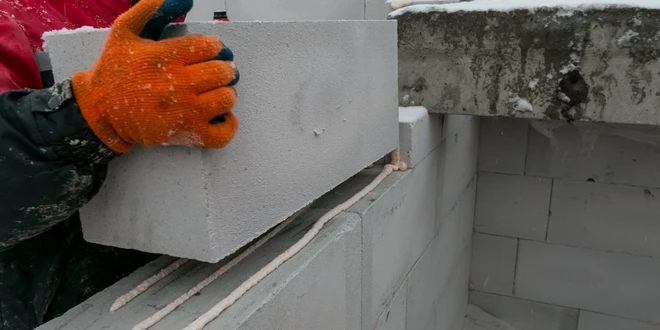 چسب بلوک ارزان تر از ملات ماسه سیمان ! به صرفه تر و تمیزتر